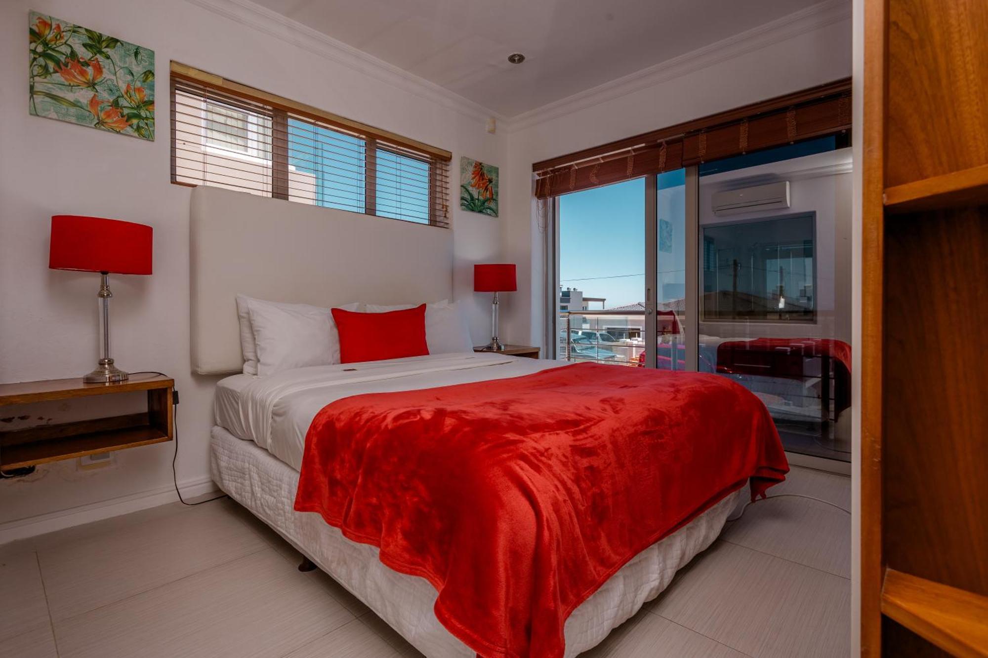 Sea Star Lodge Gansbaai Exterior foto