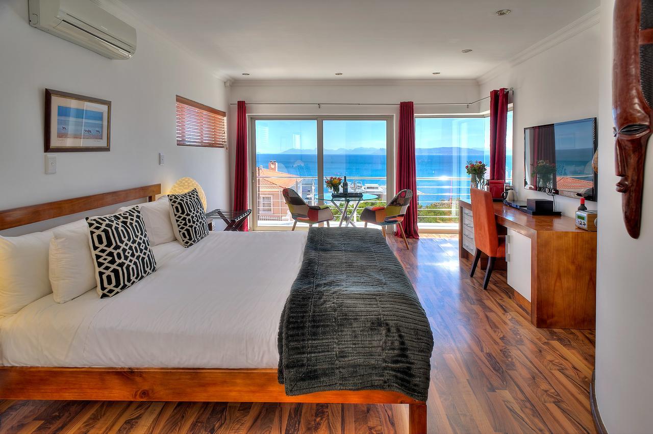 Sea Star Lodge Gansbaai Exterior foto