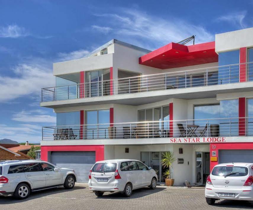 Sea Star Lodge Gansbaai Exterior foto